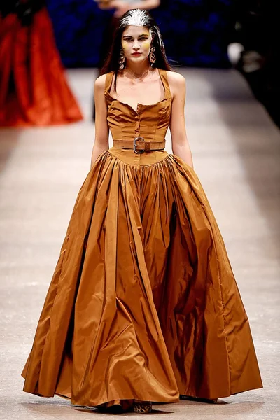 Look 62